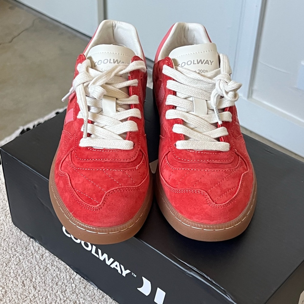 Coolway Red Sneakers
